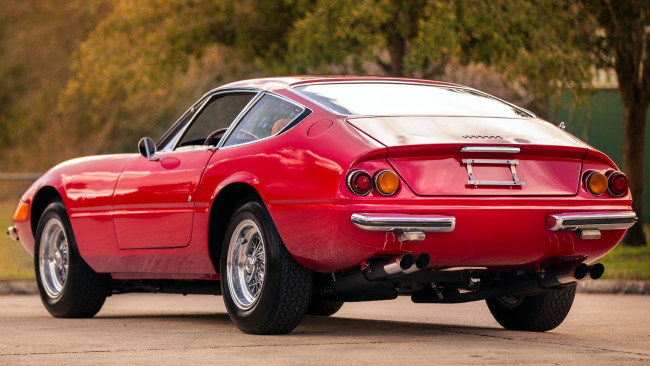 Обои картинки фото ferrari, 365, автомобили, спортивный, италия