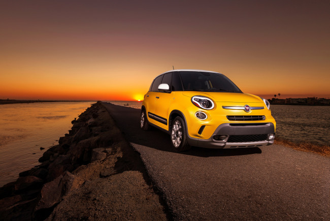 Обои картинки фото 2013, fiat, 500l, trekking, автомобили