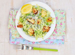 Картинка еда салаты +закуски закуска салат лимон вилка салфетка