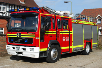 Картинка автомобили пожарные+машины пожарный спецтехника автомобиль