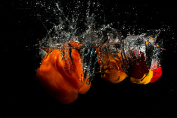 Картинка еда перец вода брызги