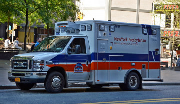 Картинка автомобили скорая+помощь помощь медицинская спецтехника