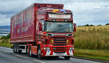 Картинка scania+r560 автомобили scania+ выставка улица scania грузовые швеция ab судовые дизельные двигатели автобусы