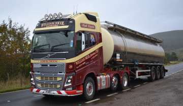 Картинка volvo+fh16 автомобили scania+ выставка улица грузовые швеция легковые aktiebolaget volvo