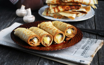 Картинка еда блины +оладьи газета сгущенка