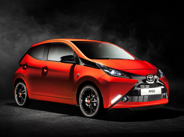 Обои картинки фото автомобили, toyota, красный, 2014, 5-door, aygo