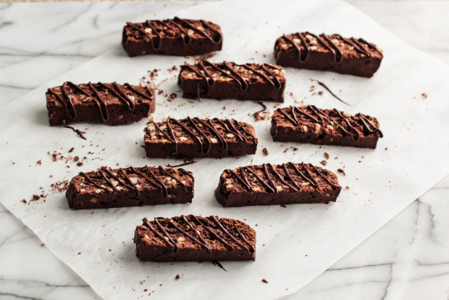 Обои картинки фото еда, пирожные,  кексы,  печенье, шоколадное, печенье