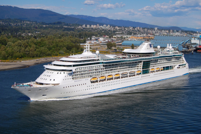 Обои картинки фото radiance of the seas, корабли, лайнеры, лайнер, круизный