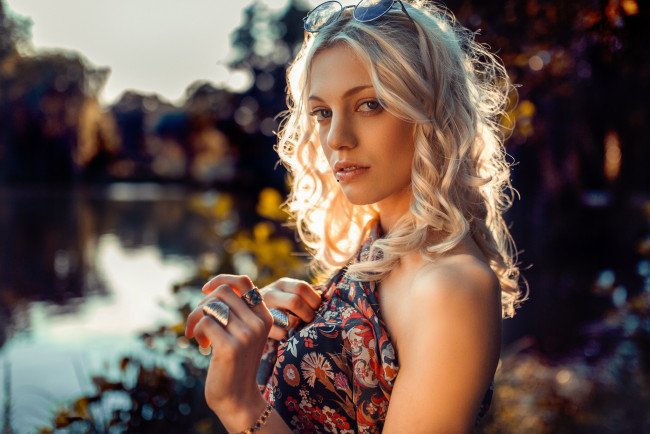 Обои картинки фото девушки, -unsort , блондинки, лицо, взгляд