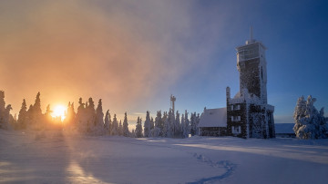 Картинка природа восходы закаты германия деревья seibelseckle солнце дом рассвет снег зима небо
