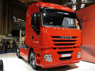 обоя автомобили, iveco, тягач
