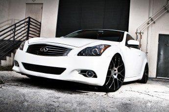 Картинка автомобили infiniti