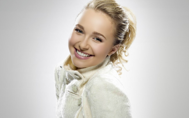 Обои картинки фото Hayden Panettiere, девушки