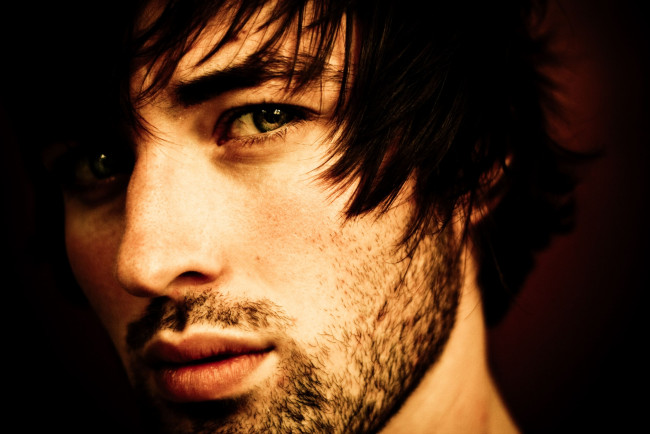 Обои картинки фото мужчины, unsort, взгляд, борода, лицо