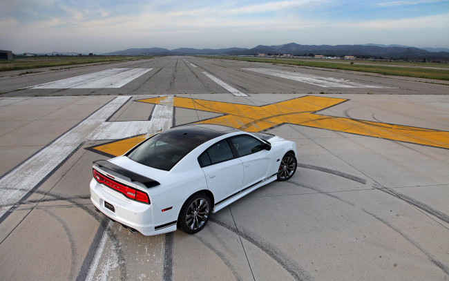 Обои картинки фото автомобили, dodge, challenger, srt8, 392, car