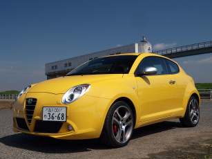 Картинка автомобили alfa+romeo 955 желтый imola mito alfa romeo