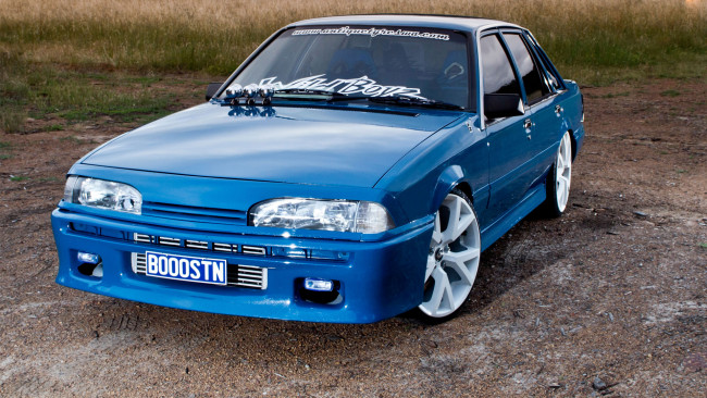 Обои картинки фото автомобили, holden, тюнинг, холден, синий