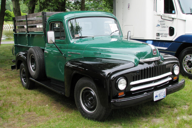 Обои картинки фото 1952 international model l-120, автомобили, international, navistar, автобусы, грузовые, бронеавтомобили, сша