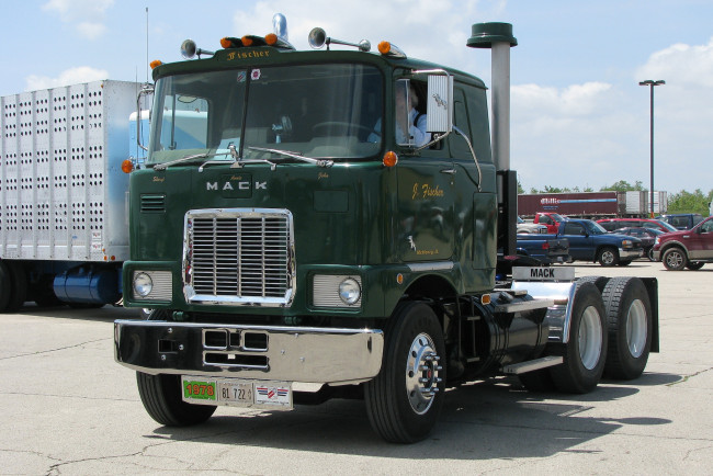 Обои картинки фото 1978 mack truck, автомобили, mack, trucks, inc, сша, грузовики, тяжелые