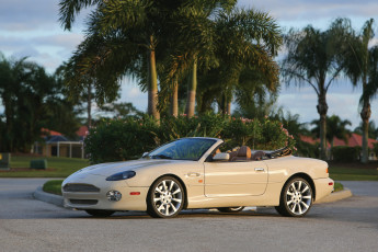 Картинка автомобили aston+martin aston-martin