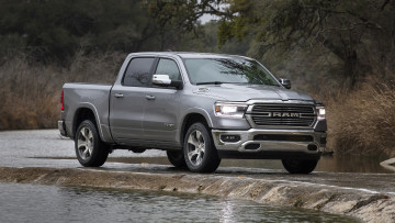Картинка dodge+ram+1500+laramie+2019 автомобили ram laramie 1500 dodge металлик серый 2019