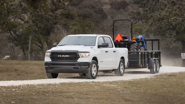 Обои картинки фото dodge ram 1500 big horn sport 2019, автомобили, ram, 2019, белый, sport, dodge, 1500, big, horn