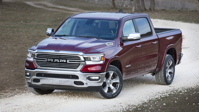 Обои картинки фото dodge ram 1500 laramie 2019, автомобили, ram, laramie, 1500, бардовый, 2019, dodge