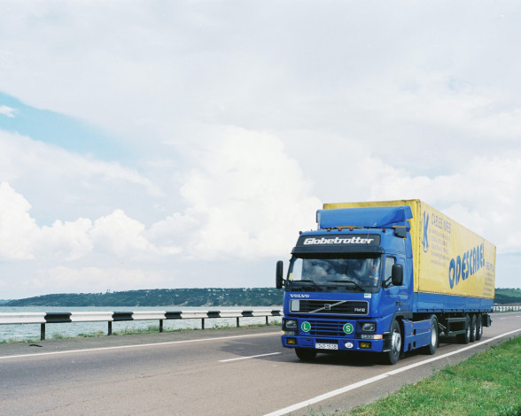 Обои картинки фото автомобили, volvo, trucks