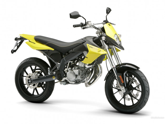 Обои картинки фото мотоциклы, derbi