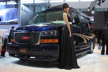 Картинка автомобили авто девушками