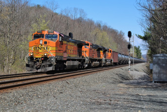 Картинка техника поезда железная дорога рельсы локомотив состав