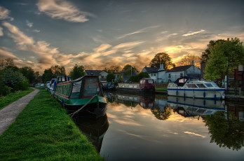 Картинка корабли порты+ +причалы баржа река