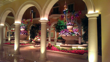 Картинка интерьер холлы +лестницы +корридоры колонны