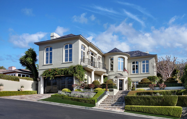 Обои картинки фото города, - здания,  дома, улица, кусты, ландшафт, дом, дизайн, особняк