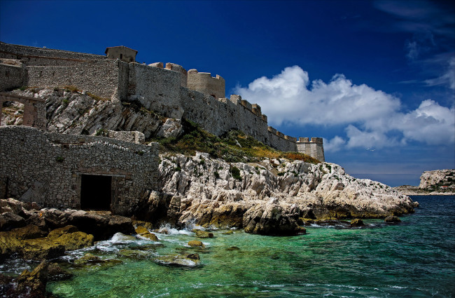 Обои картинки фото марсель замок иф, города, замки франции, море, побережье, иф, замок, марсель