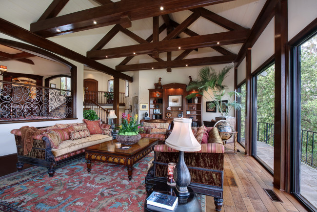 Обои картинки фото интерьер, гостиная, дизайн, диван, стол, лампа