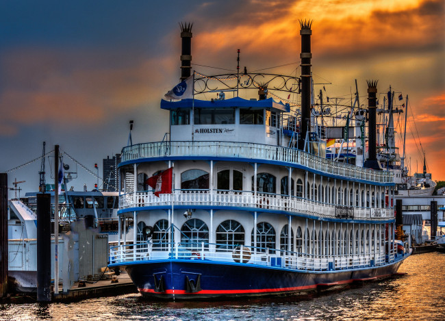 Обои картинки фото корабли, пароходы, пароходик