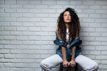 Картинка музыка -другое участница от греции Янна терзи песенный конкурс евровидение 2018