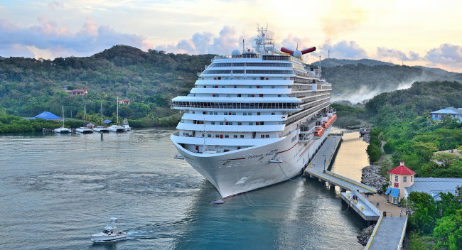 Обои картинки фото carnival magic, корабли, лайнеры, лайнер, круиз