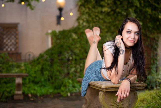 Обои картинки фото девушка - girl, девушки, - брюнетки,  шатенки, девушка, брюнетка, сексуальная, милая, модель, красивая, супер, сладкая, лапочка, симпатичная, классная, нежная, идеальная, няша, яркая, игривая, великолепная, обаятельная, жгучая, спокойная, удивительная