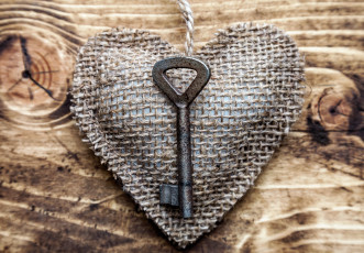 обоя разное, ключи,  замки,  дверные ручки, сердечко, ключ