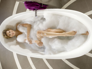 Картинка Christina+Leibold девушки