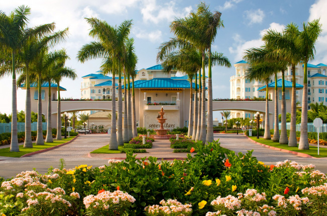 Обои картинки фото caribbean, beaches, города, улицы, площади, набережные, отель, аллея