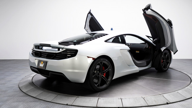 Обои картинки фото mclaren, mp4, 12c, автомобили, automotive, limited, спортивные, гоночные, британия