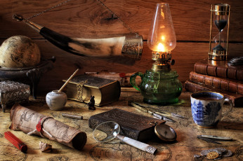 Картинка разное предметы+быта рог карты книги лампа