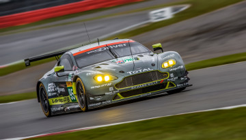 Картинка спорт автоспорт автодром гонка