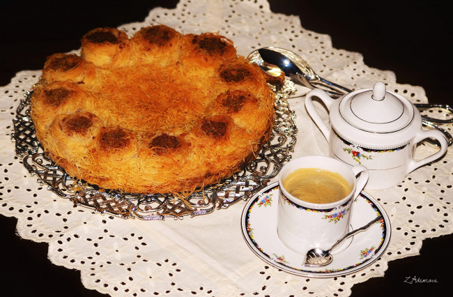 Обои картинки фото еда, пироги, пирог, чашка, кофе, выпечка