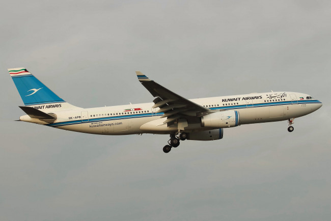 Обои картинки фото авиация, пассажирские самолёты, авиалайнер