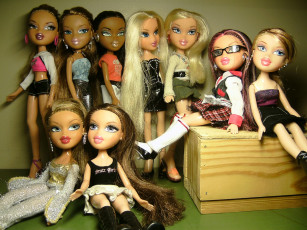 Картинка разное bratz куклы