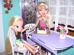 Картинка разное bratz куклы